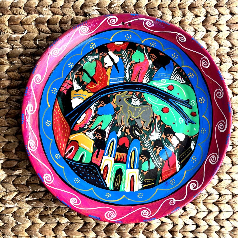 VTG Hand-Painted Mexican Folk Art Wall Plate Terracotta Village Scene Colorful